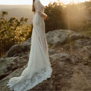 Lace Long Sleeve Bridal Gown in Ivory